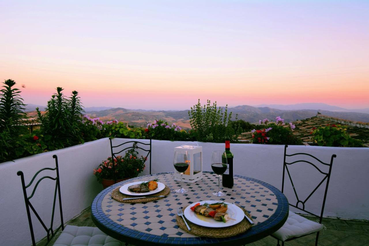 Hotel Fuente Del Sol Antequera Ngoại thất bức ảnh